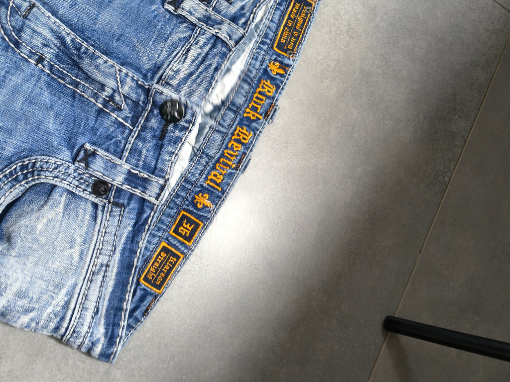 Jasnoniebieskie straight fit jeansy Rock Revival