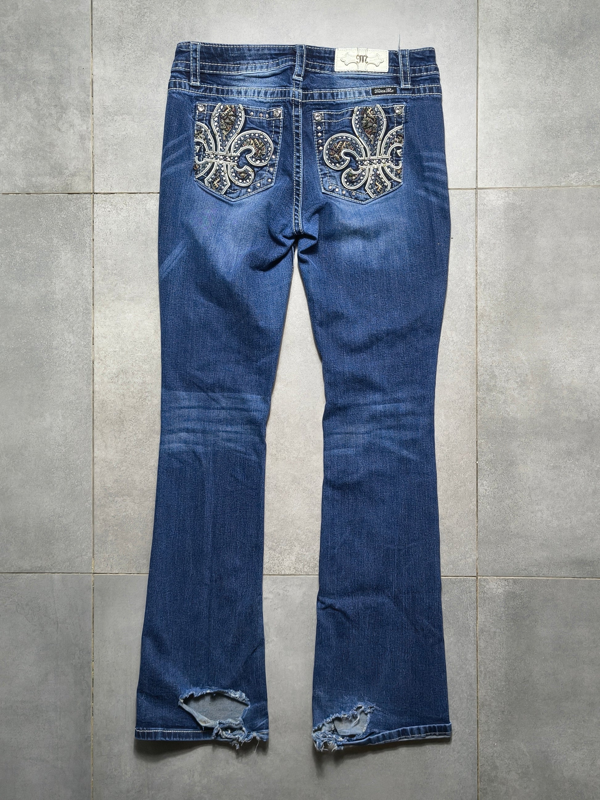 Granatowe flared jeansy Miss Me