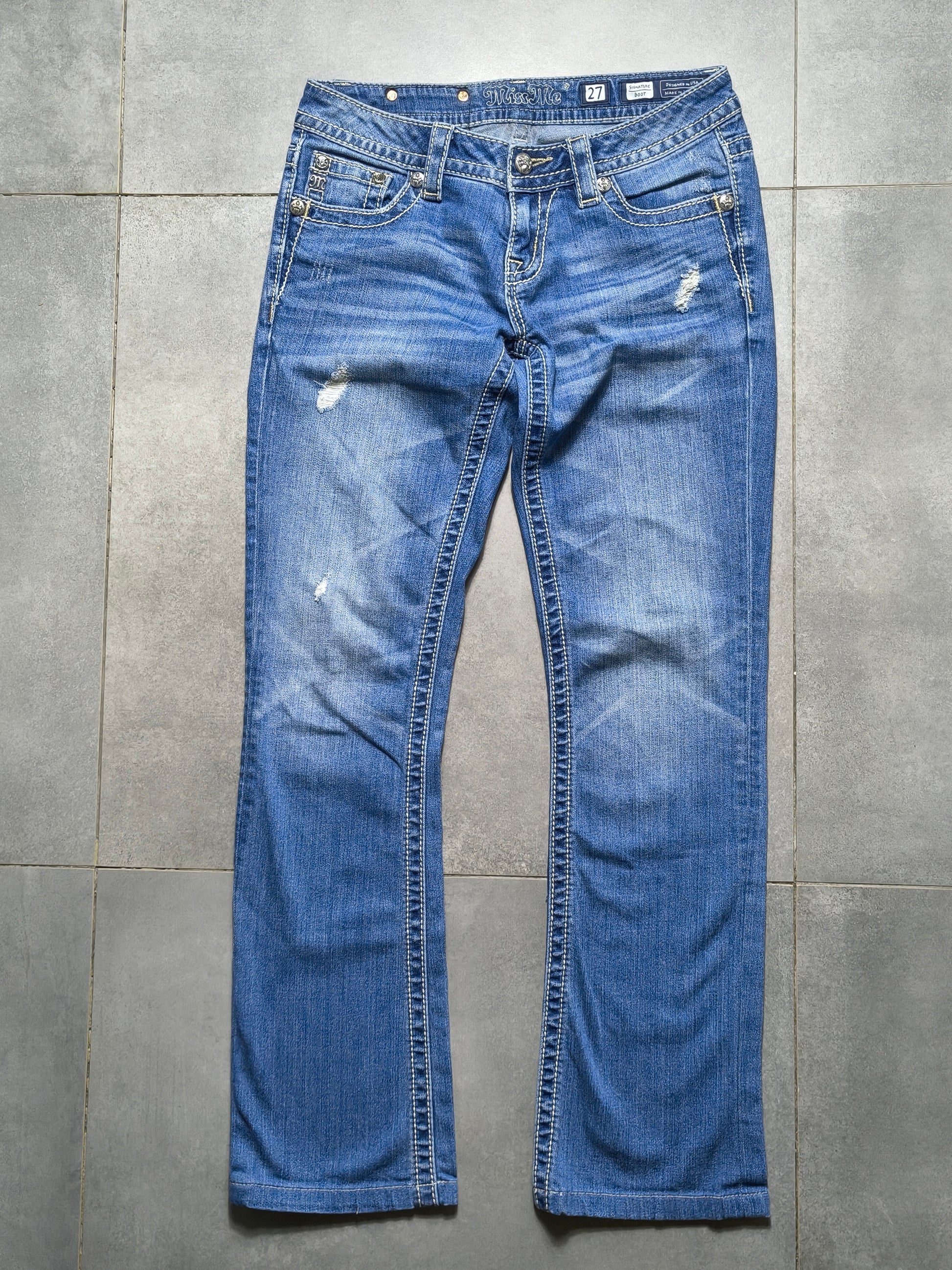 Niebieskie flared jeansy Miss Me