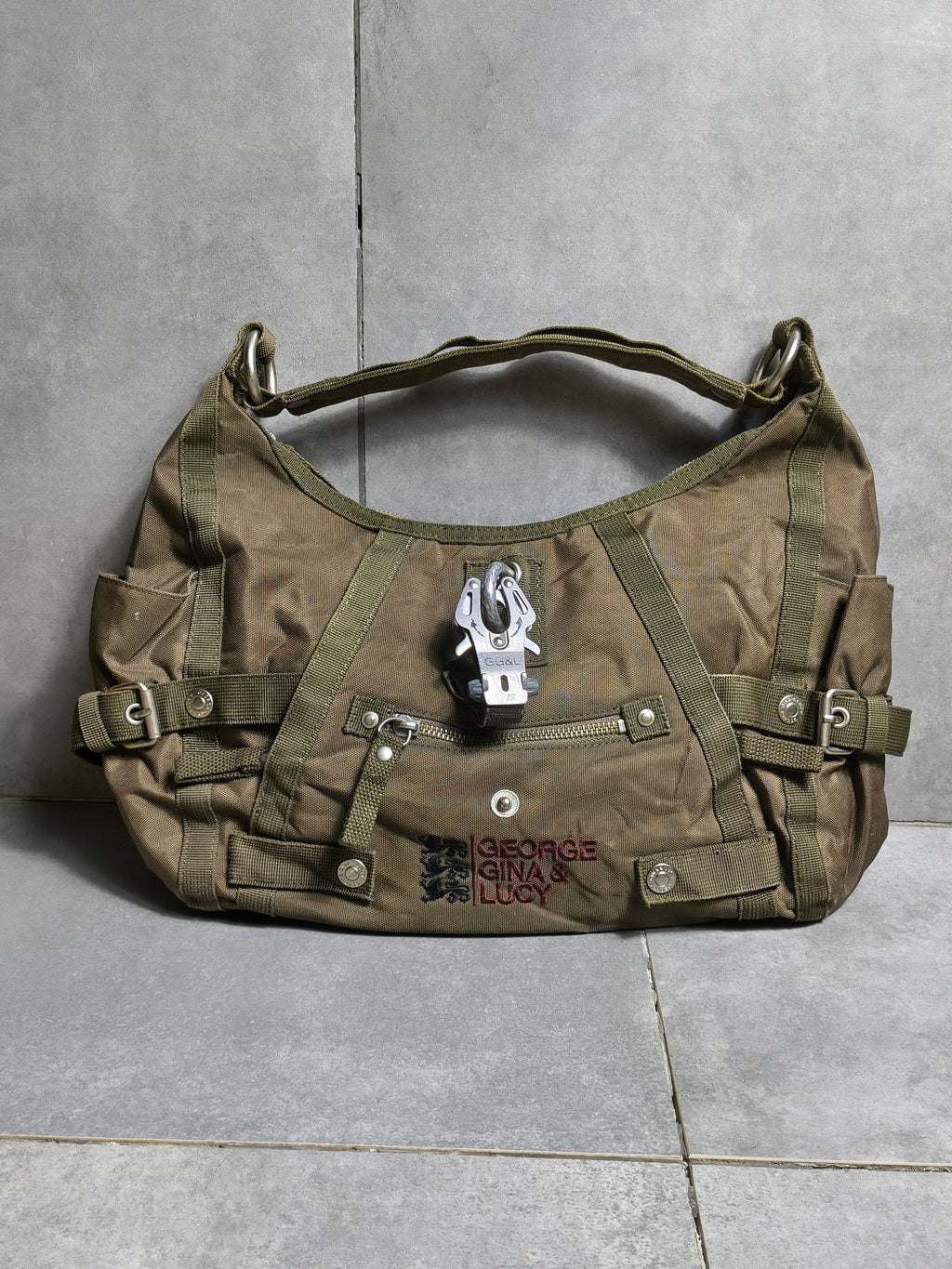 Oliwkowa torebka GGL