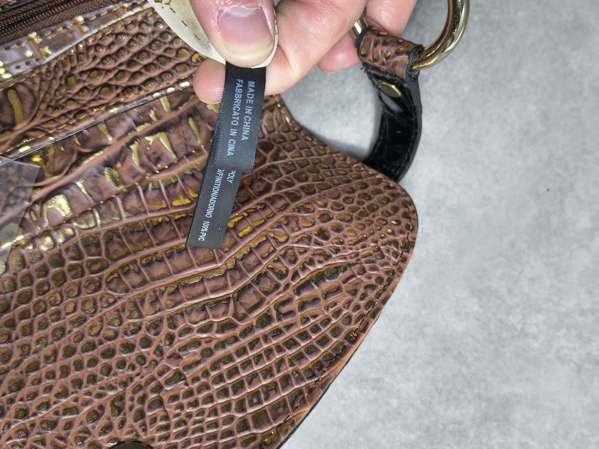 Panterkowa torebka Guess