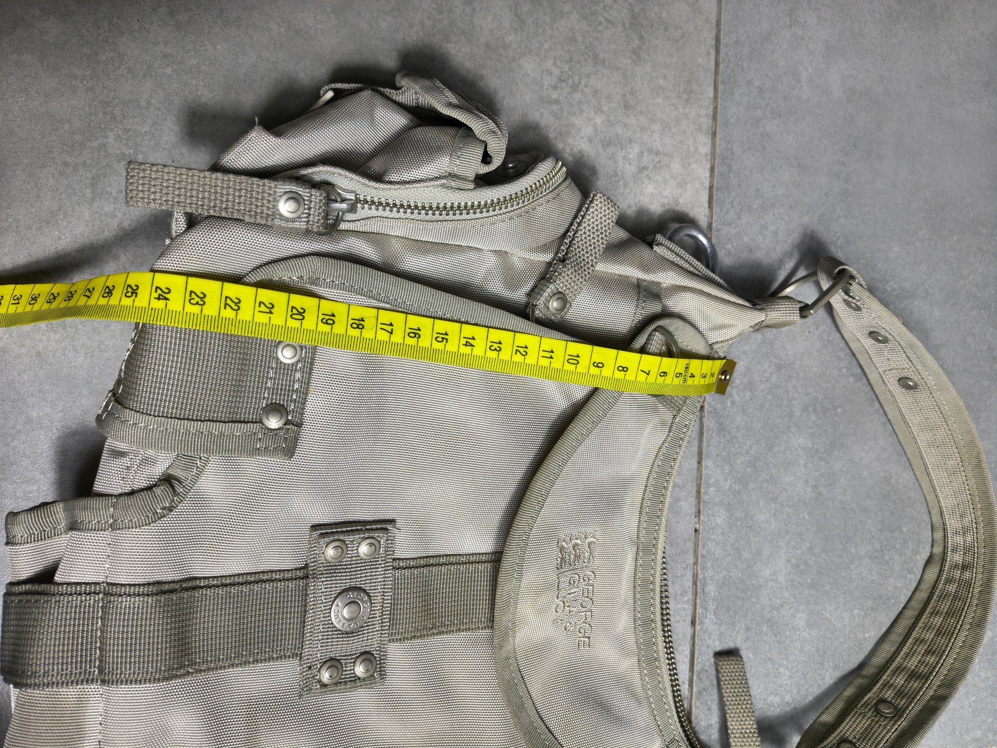 Piaskowa torebka GGL