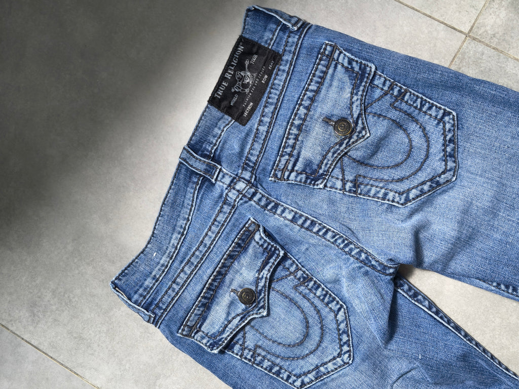 Jeansy True Religion