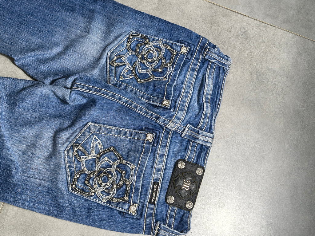 Granatowe flared jeansy Miss Me