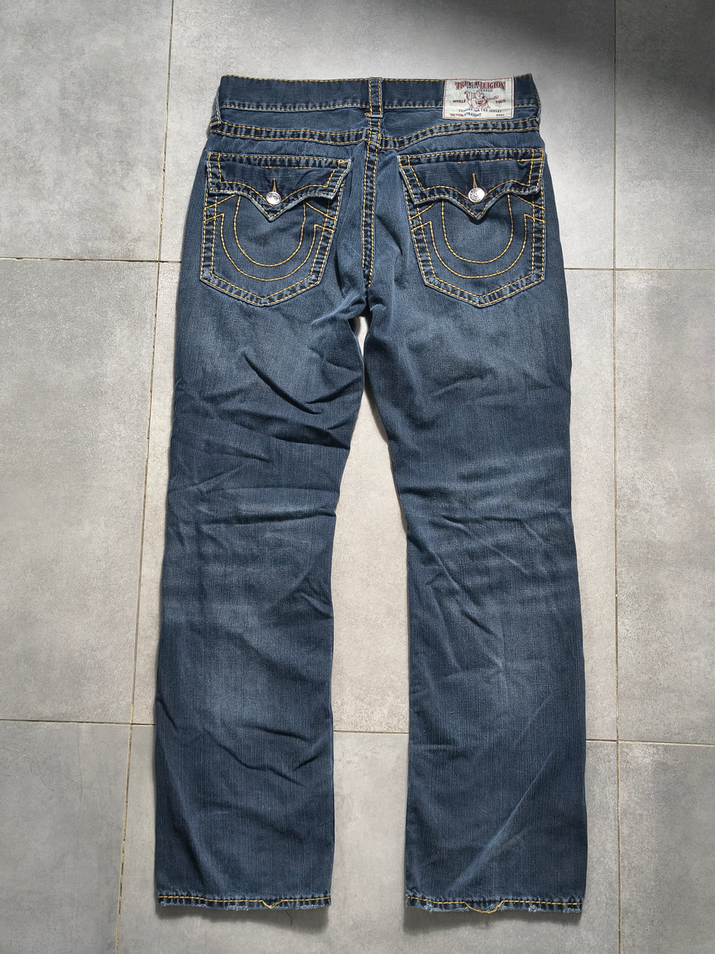 Jeansy True Religion