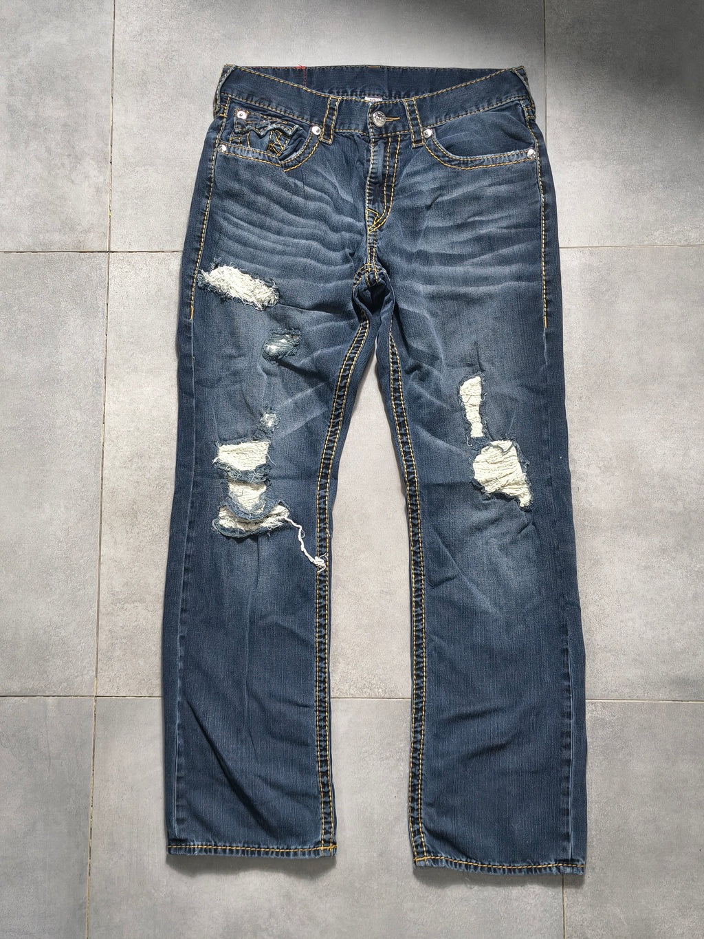 Jeansy True Religion