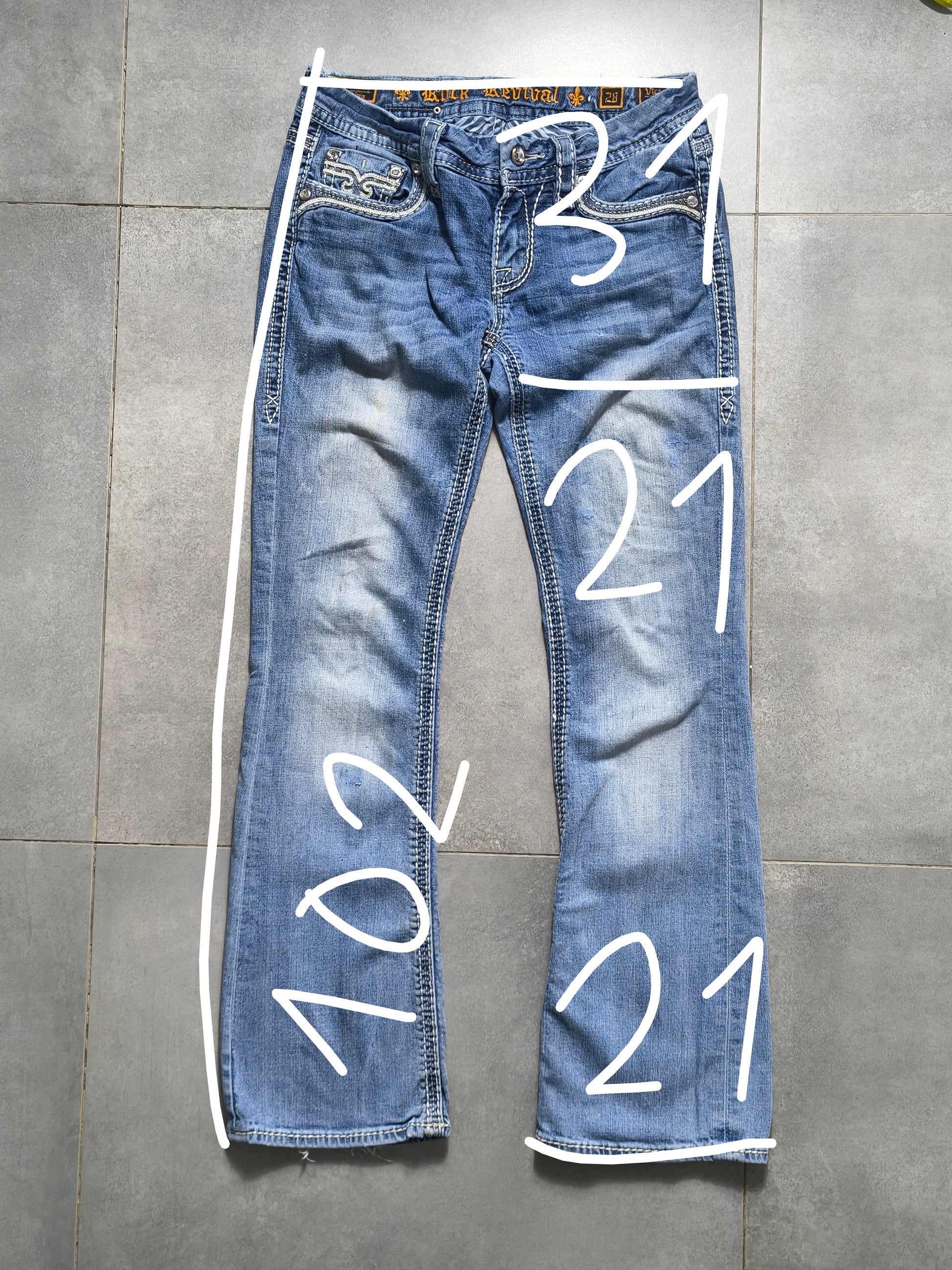 flared jeansy Rock Revival