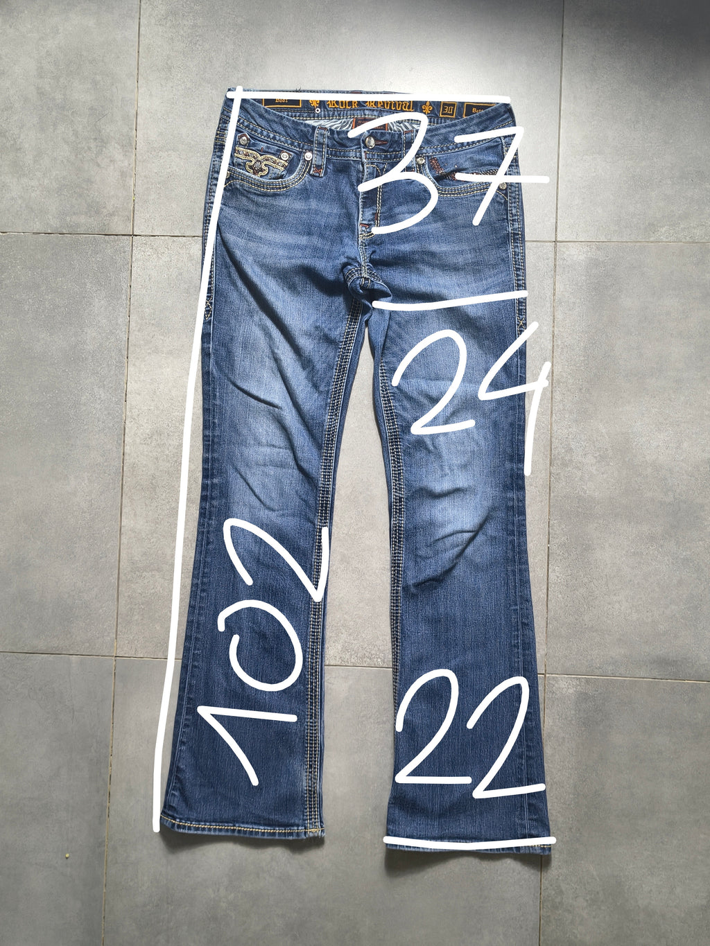 Flared Jeansy Rock Revival