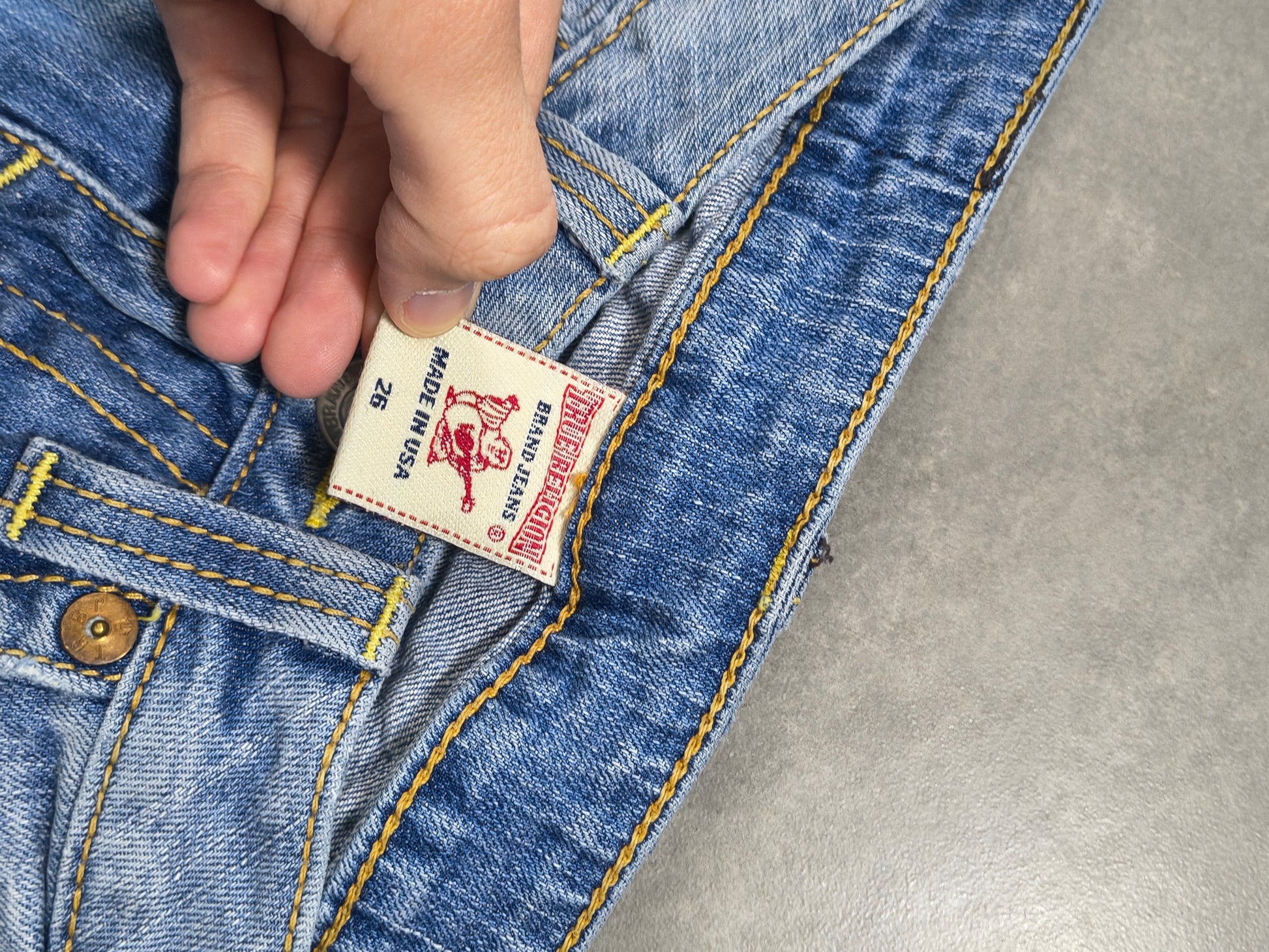 Jeansy True Religion