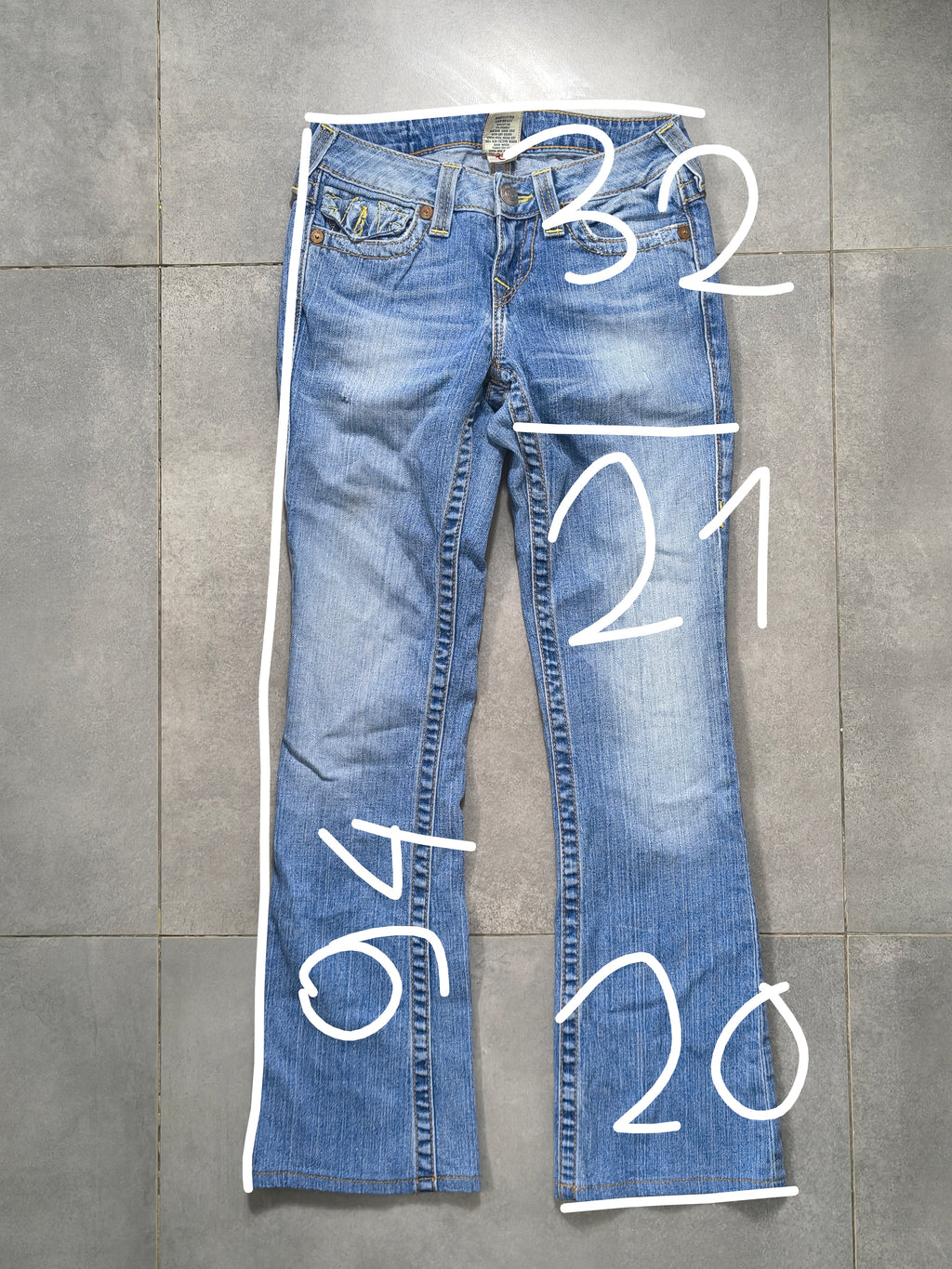 Jeansy True Religion