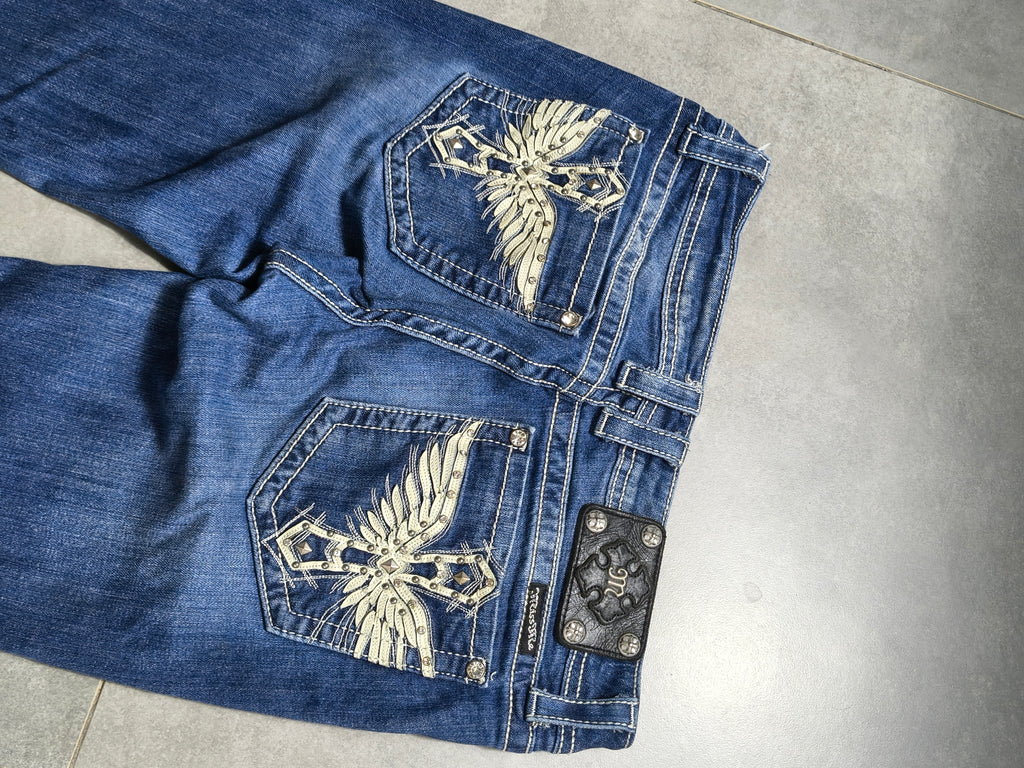 Granatowe flared jeansy Miss Me