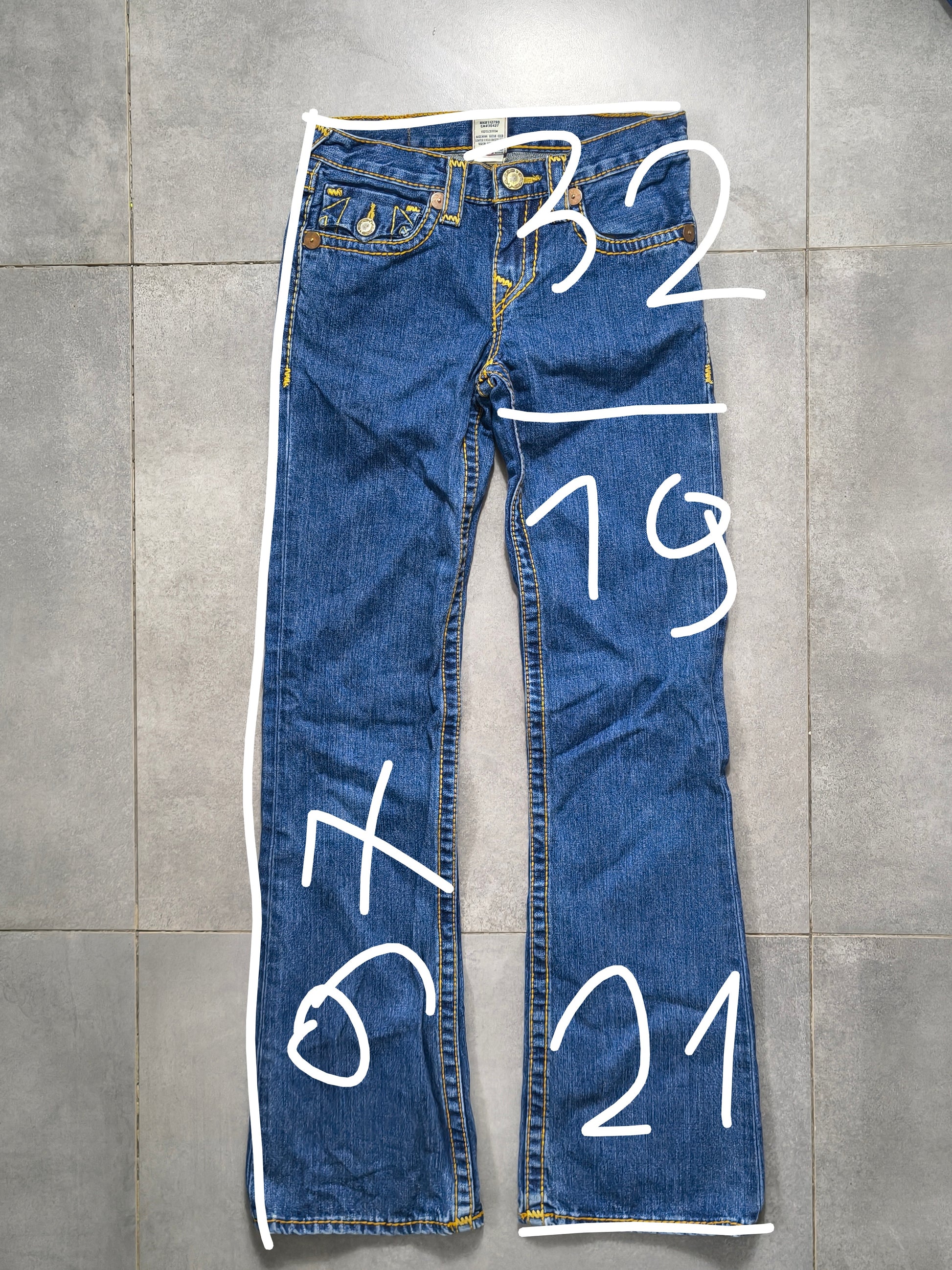 Jeansy True Religion