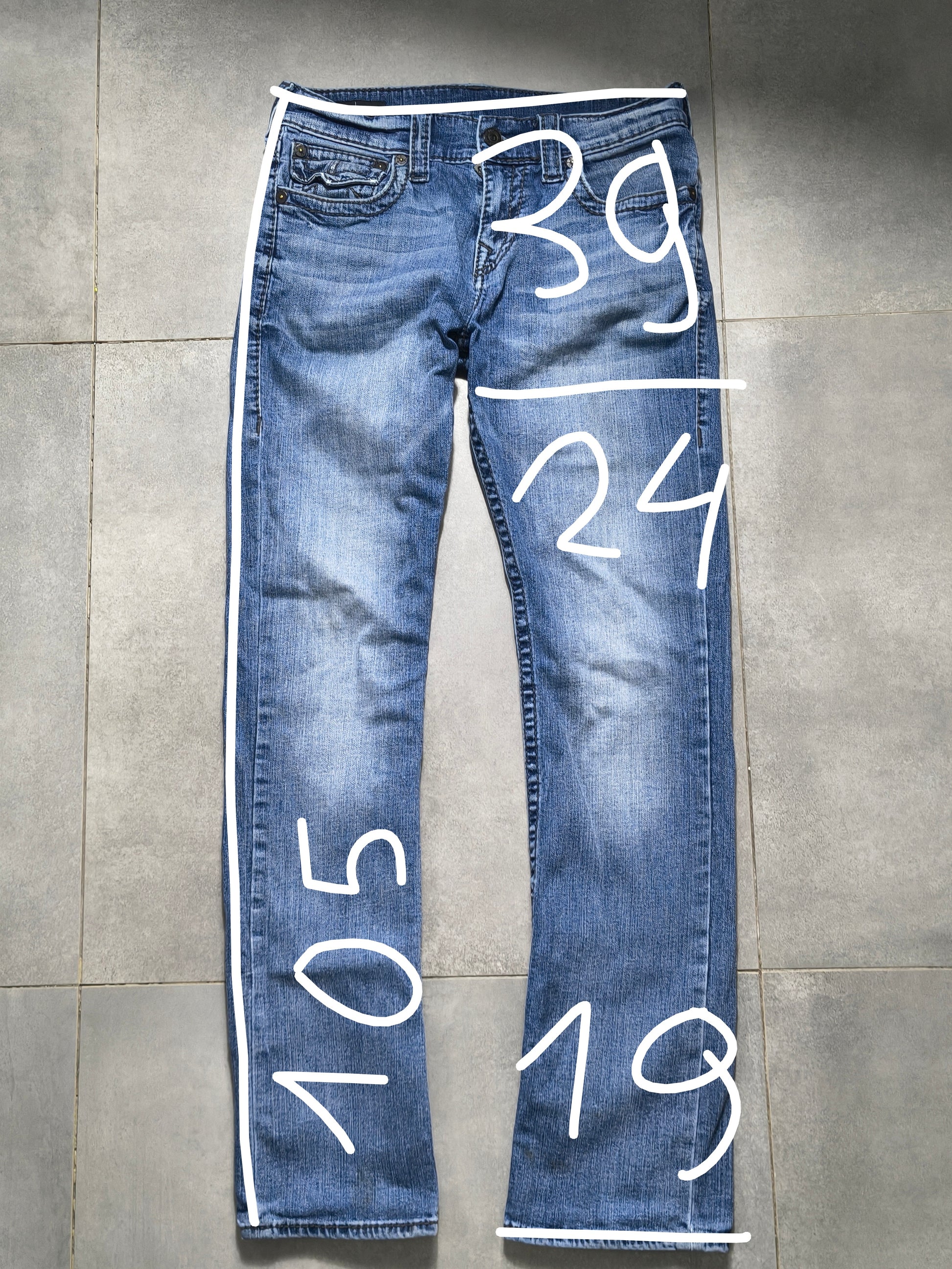Jeansy True Religion