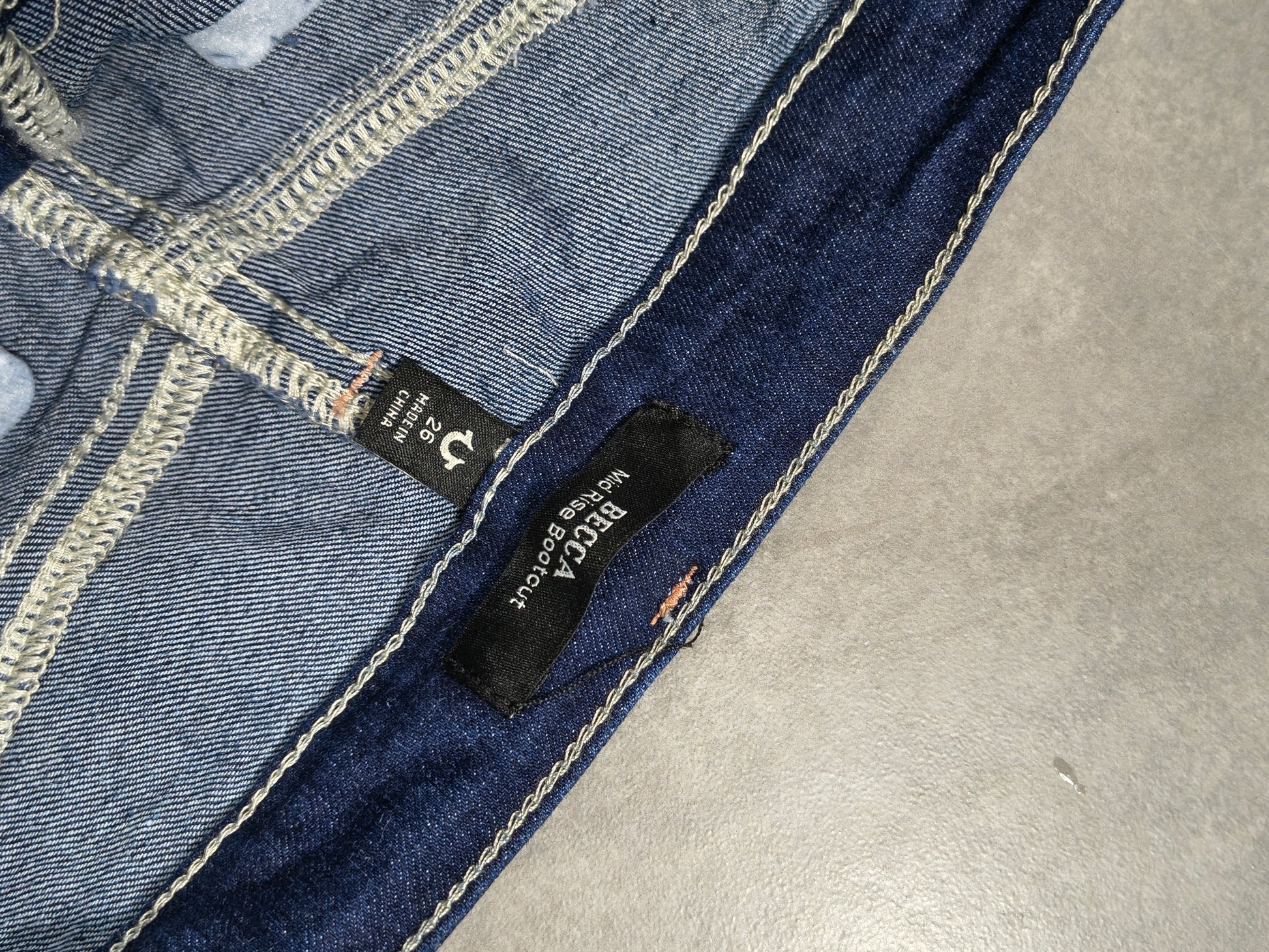 Jeansy True Religion