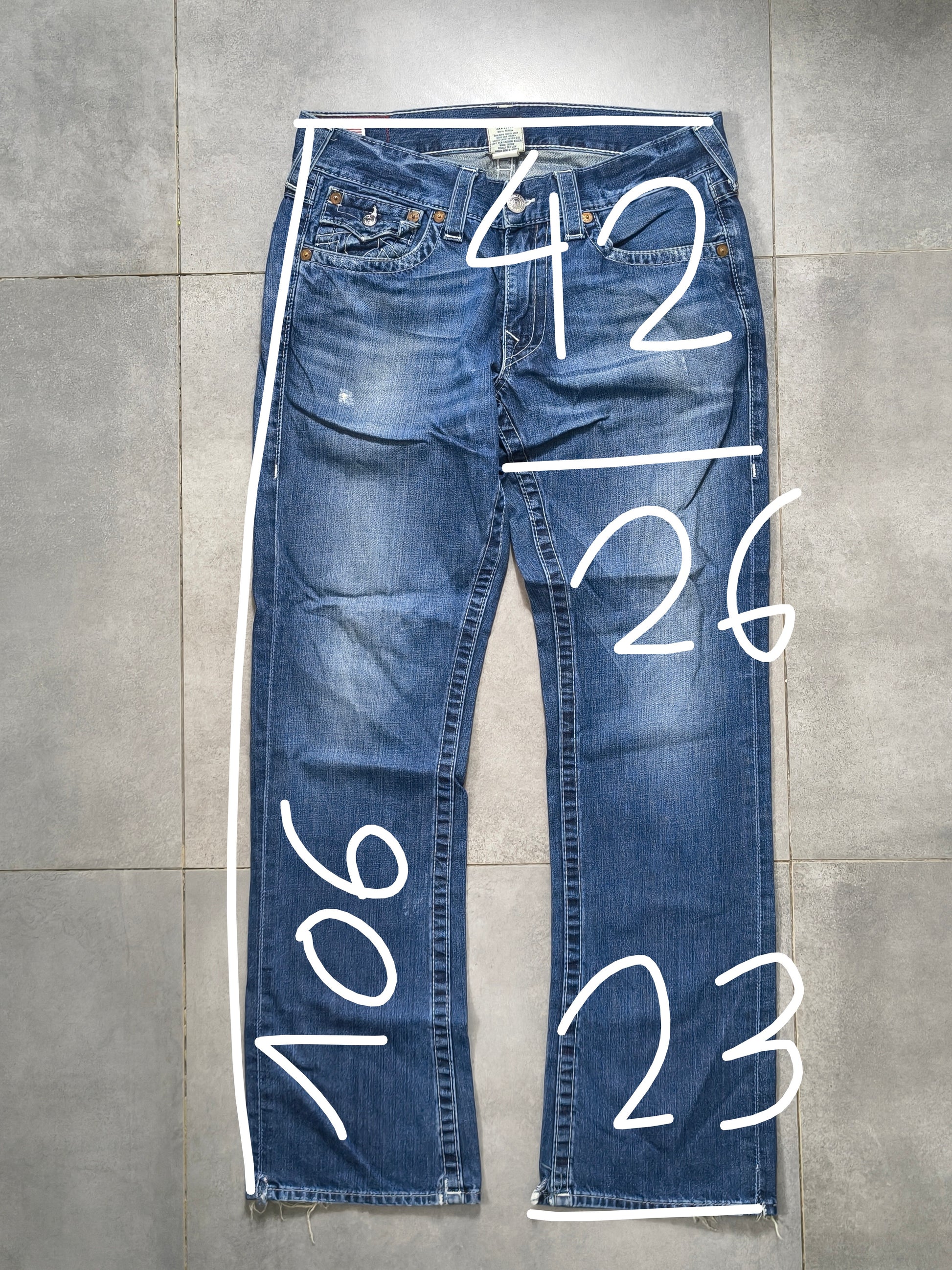 Jeansy True Religion