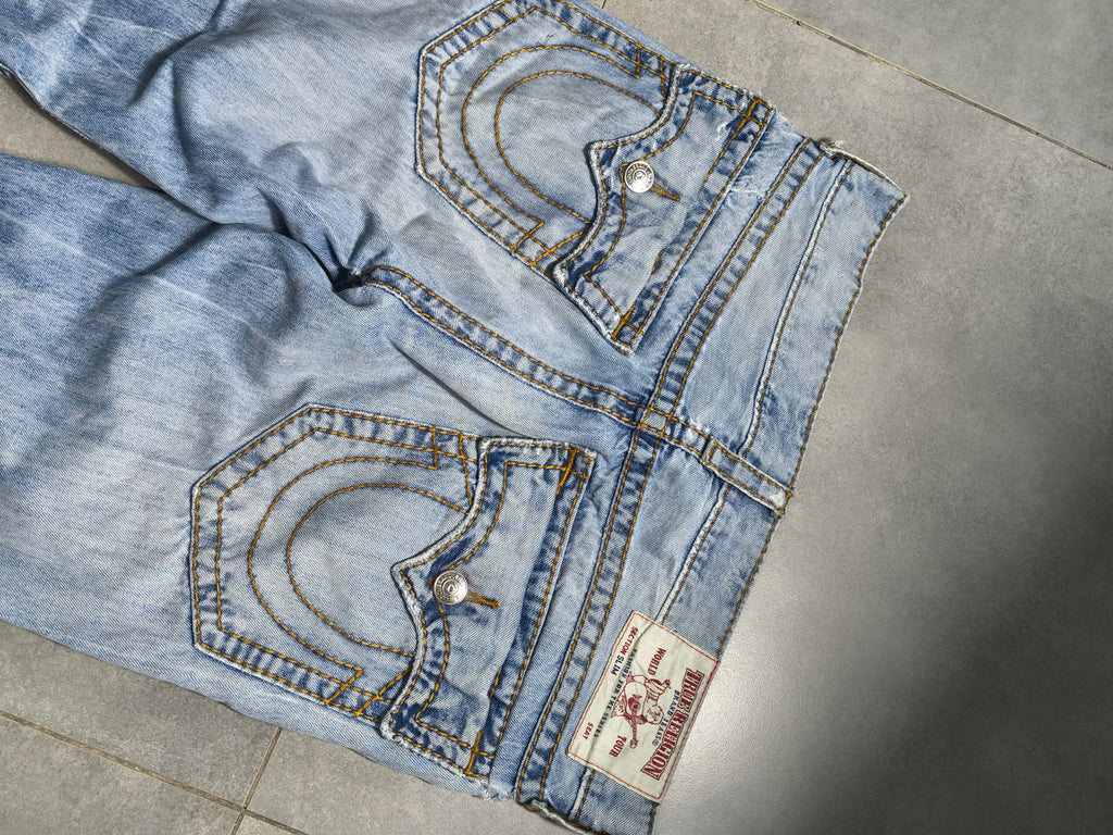 Jeansy True Religion